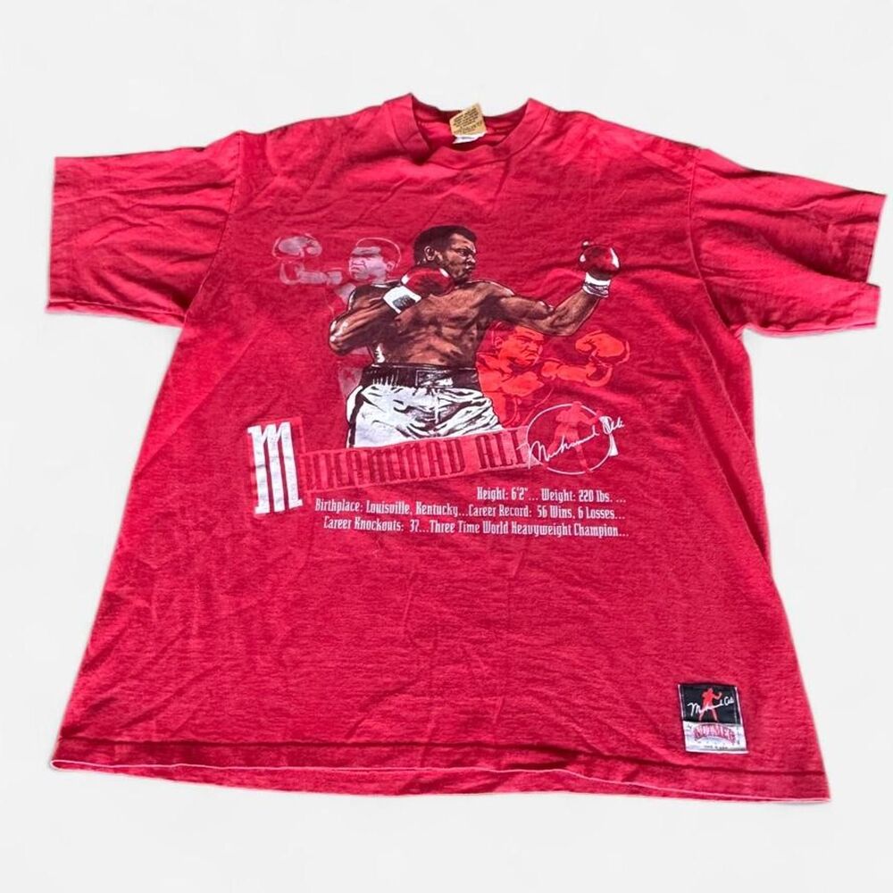 Nutmeg Men's Red T-shirt